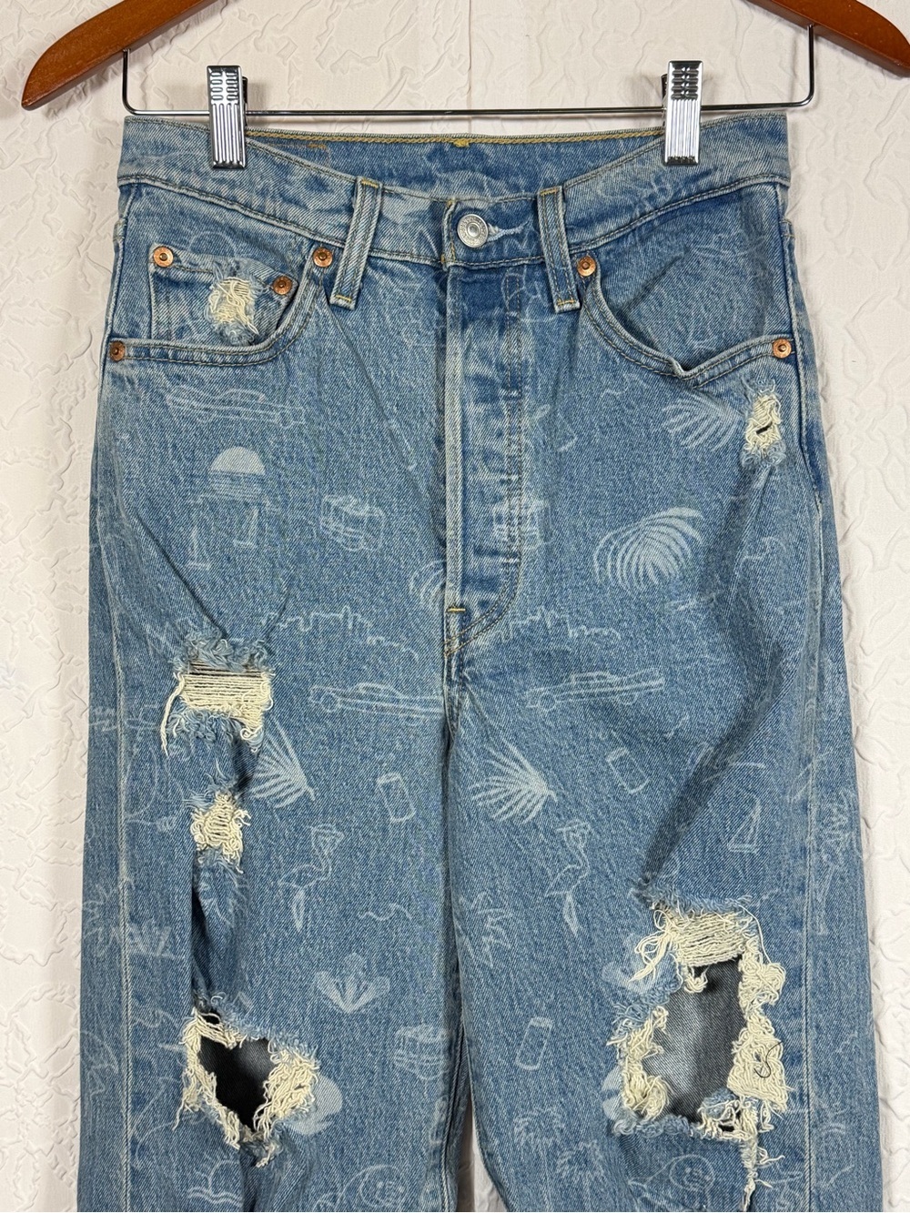 Levi’s Haus Miami Ribcage 72693-0026 Laser Custom Jeans W27 L27 - Picture 3 of 16